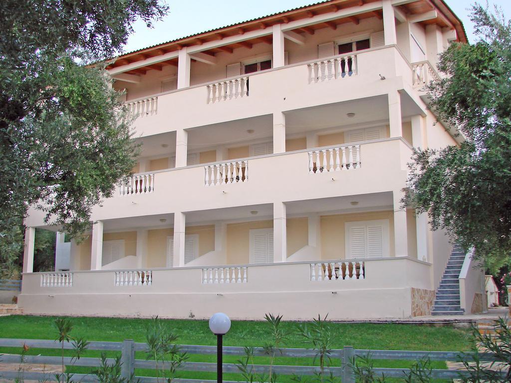 Pouliezos Koklanis Zante Apartments Alykes  Exterior photo
